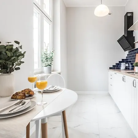 Apartment Rent Like - Serenity Iii - Old Town